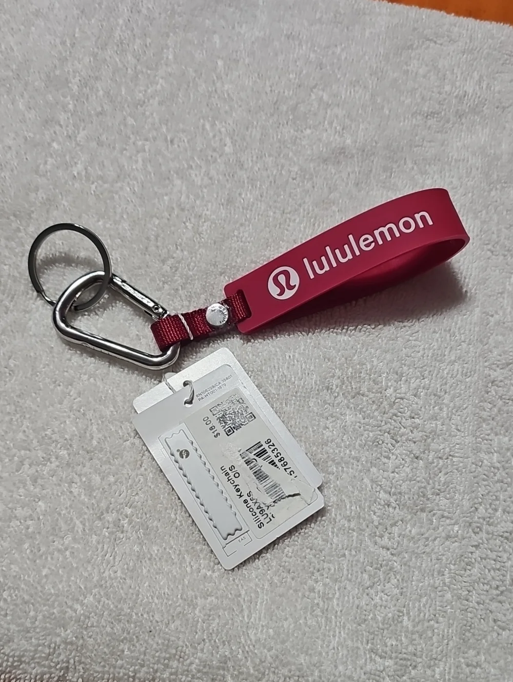 Lululemon Silicone Keychain! Nwts Calypso!!
